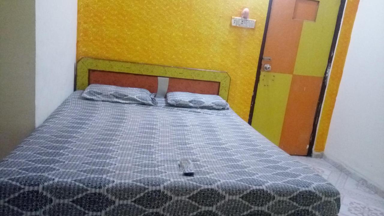 Hotel Sarang Lodge 판벨 외부 사진